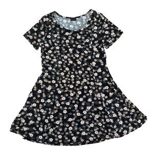 Junior's XL Black Floral Rose Stretchy Flowy Short Sleeve Casual Pullover Dress